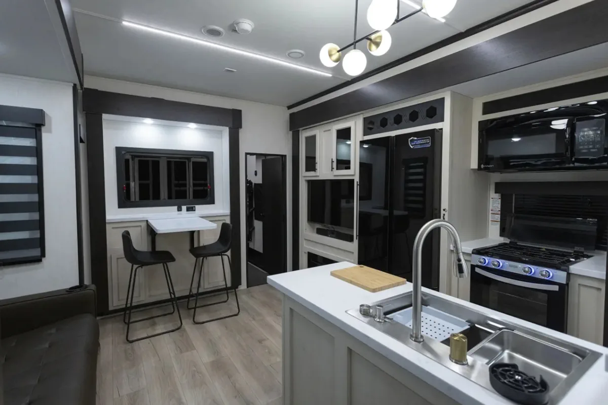 Splendide 2100XC washer dryer install in a fifth wheel