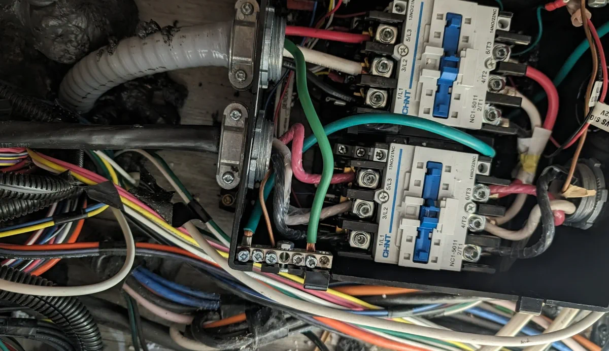 60 PSI plumbing pressure hold test on a Class A motorhome