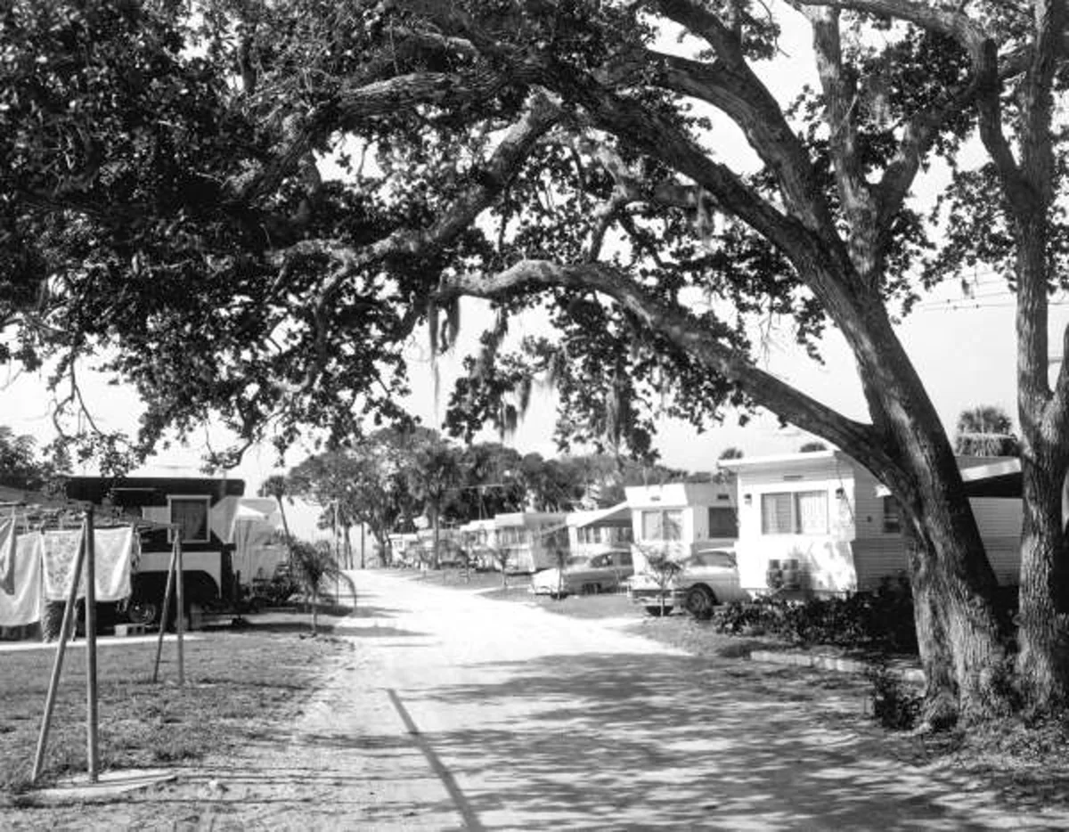 Waterfront RV sites at Boyd's Key West Campground with Atlantic horizon